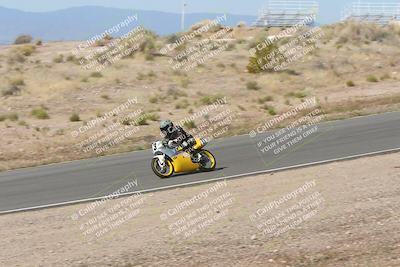 media/Apr-20-2025-AHRMA (Sun) [[393a79c373]]/Race/Group 11 early race/Turn 4b/